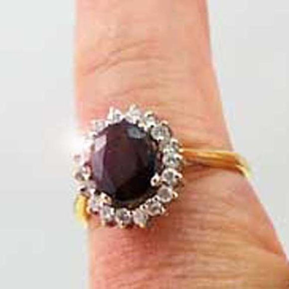 3 CARAT SAPPHIRE OVAL RING, 18 FACETED DIAMONDS, 1982, 14kt GOLD, Sz 5 1/2, - Picture 4 of 7